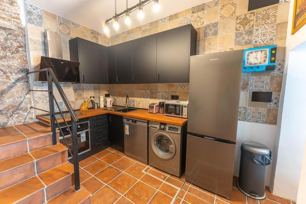 Encantador Apartamento En Calle Segovia Madrid Exterior photo